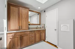 10 Hawthorne Ct, Morris Township, NJ 07960 - Photo 22