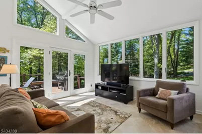 10 Hawthorne Ct, Morris Township, NJ 07960 - Photo 16