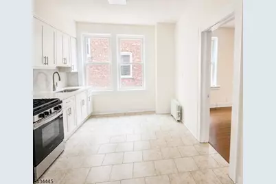 137 Hammond Ave #4, Passaic, NJ 07055 - Photo 16