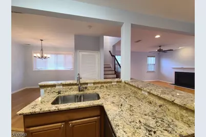 16 Scarlet Oak Dr, Montgomery Township, NJ 08540 - Photo 14