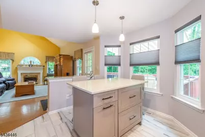 11 Burnham Dr, Pequannock Township, NJ 07444 - Photo 6