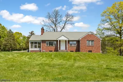 312 Miller Ave, Branchburg Township, NJ 08876 - Photo 2