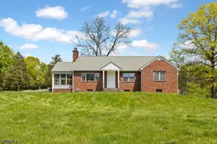 312 Miller Ave, Branchburg Township, NJ 08876 - Photo 2
