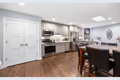 19 Franklin St, Bloomfield, NJ 07003 - Photo 12