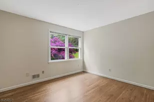 8 Deerwood Trail, Warren Township, NJ 07059 - Photo 20