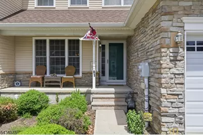 81 Washington Square Circle, Washington Boro, NJ 07882 - Photo 4