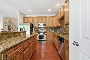 81 Washington Square Cir, Washington Boro, NJ 07882 - Photo 16