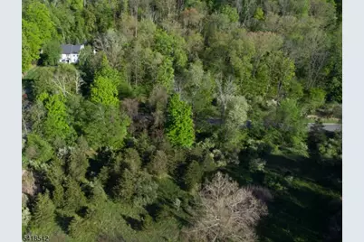 6 Hidden Valley Rd, Andover Township, NJ 07860 - Photo 10