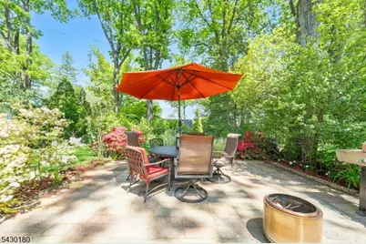 56 Highwood Rd, Parsippany, NJ 07834 - Photo 26