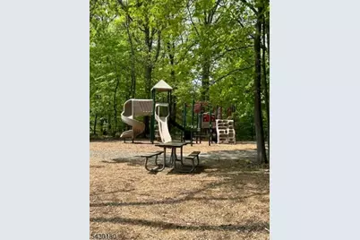 56 Highwood Rd, Parsippany, NJ 07834 - Photo 36