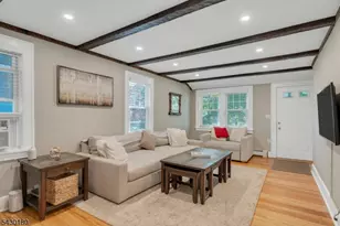 56 Highwood Rd, Parsippany, NJ 07834 - Photo 8