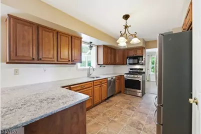 10 Liberty Woods Dr, Liberty Township, NJ 07838 - Photo 12