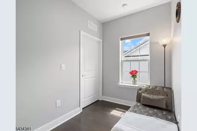 18 McCluskey Pl, Morris Plains, NJ 07950 - Photo 28