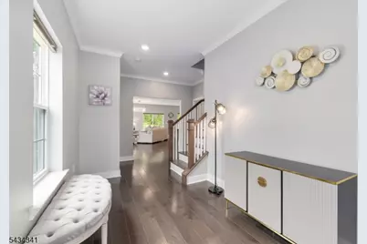 18 McCluskey Pl, Morris Plains, NJ 07950 - Photo 10