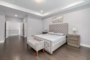 18 McCluskey Pl, Morris Plains, NJ 07950 - Photo 30