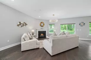 18 McCluskey Pl, Morris Plains, NJ 07950 - Photo 22