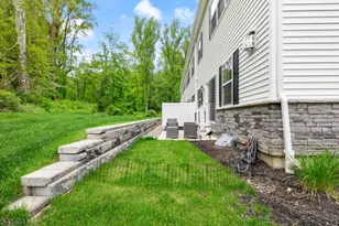 18 McCluskey Pl, Morris Plains, NJ 07950 - Photo 44