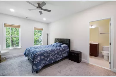 4 Sovereign Dr, Mount Olive, NJ 07836 - Photo 26