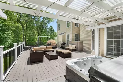 4 Sovereign Dr, Mount Olive, NJ 07836 - Photo 30