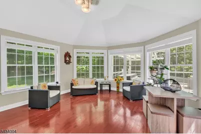 4 Sovereign Dr, Mount Olive, NJ 07836 - Photo 6