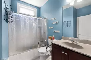 4 Sovereign Dr, Mount Olive, NJ 07836 - Photo 14