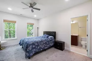 4 Sovereign Dr, Mount Olive, NJ 07836 - Photo 28