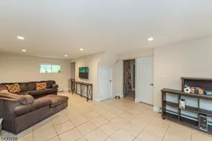 9 Albert St, West Milford, NJ 07480 - Photo 10