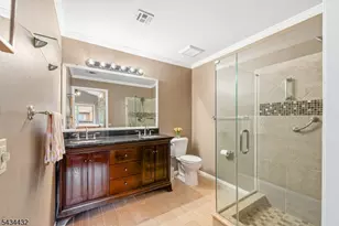 210 Drake Ln, Roxbury Township, NJ 07852 - Photo 10
