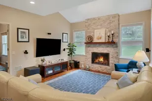 26 Rainbow Dr, Long Hill Township, NJ 07946 - Photo 14