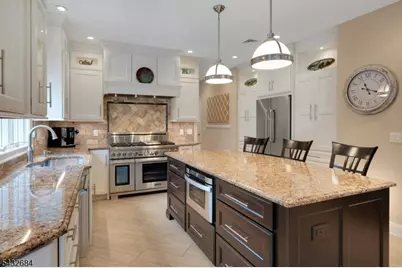 26 Rainbow Dr, Long Hill Township, NJ 07946 - Photo 10