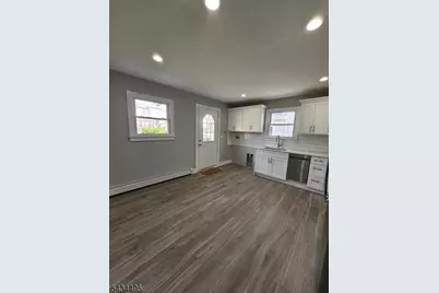 15 Dell Glen Ave #2, Lodi, NJ 07644 - Photo 2