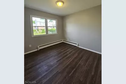 15 Dell Glen Ave #2, Lodi, NJ 07644 - Photo 8