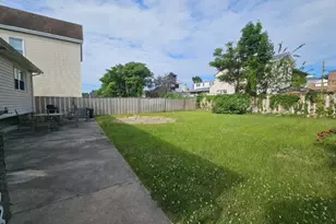 15 Dell Glen Ave, Lodi, NJ 07644 - Photo 14