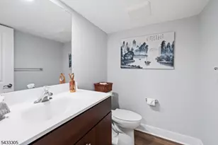 71 Village Dr, Montgomery Township, NJ 08558 - Photo 32