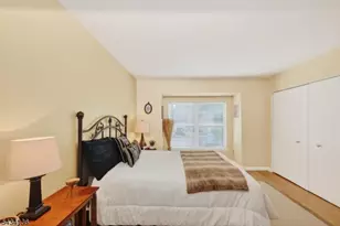 147 Picadilly Pl, Franklin Township, NJ 08873 - Photo 12