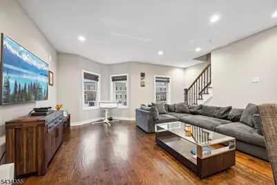 25 Stonybrook Cir #25, Fairfield Twp., NJ 07004 - Photo 18