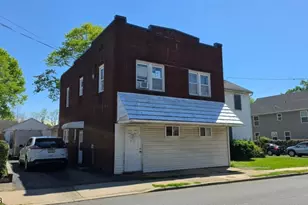 1115 W Camplain Rd, Manville, NJ 08835 - Photo 2