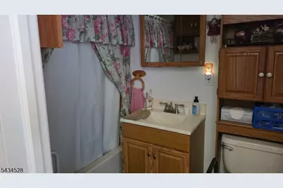 1115 W Camplain Rd, Manville, NJ 08835 - Photo 6