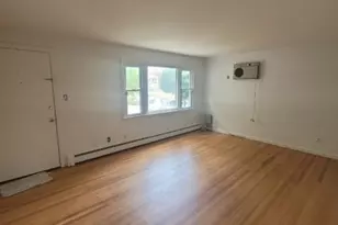 360 New York Ave, Lyndhurst Township, NJ 07071 - Photo 8