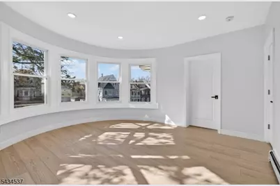 182 N Maple Ave, East Orange, NJ 07017 - Photo 18