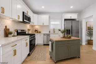 182 N Maple Ave, East Orange, NJ 07017 - Photo 6
