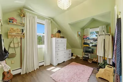 366 Maplewood Ave, Kenilworth, NJ 07033 - Photo 16