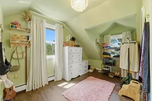 366 Maplewood Ave, Kenilworth, NJ 07033 - Photo 16