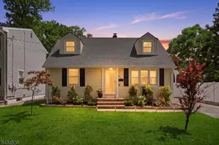 366 Maplewood Ave, Kenilworth, NJ 07033 - Photo 2