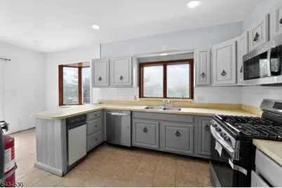 139 N Prospect St, Lopatcong Township, NJ 08865 - Photo 30