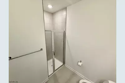 400 Willow St #405, Kearny, NJ 07032 - Photo 8