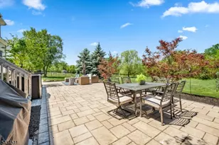 4 Murphy Dr, Hillsborough Township, NJ 08844 - Photo 4