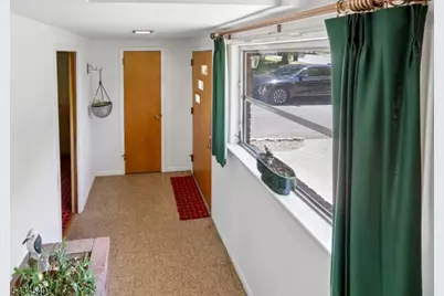 1355 Ratzer Rd, Wayne, NJ 07470 - Photo 4