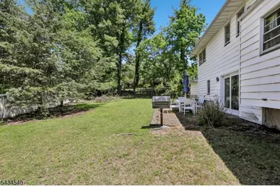 1355 Ratzer Rd, Wayne, NJ 07470 - Photo 30