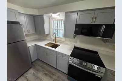 117 16th Ave #117, Newark, NJ 07103 - Photo 16
